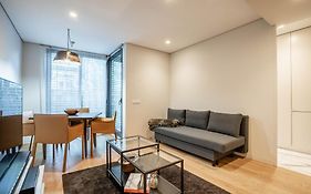 Primrose 1Br Delight W Parking By Lovelystay