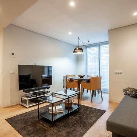 Primrose 1Br Delight W Parking By Lovelystay OOporto Extérieur photo