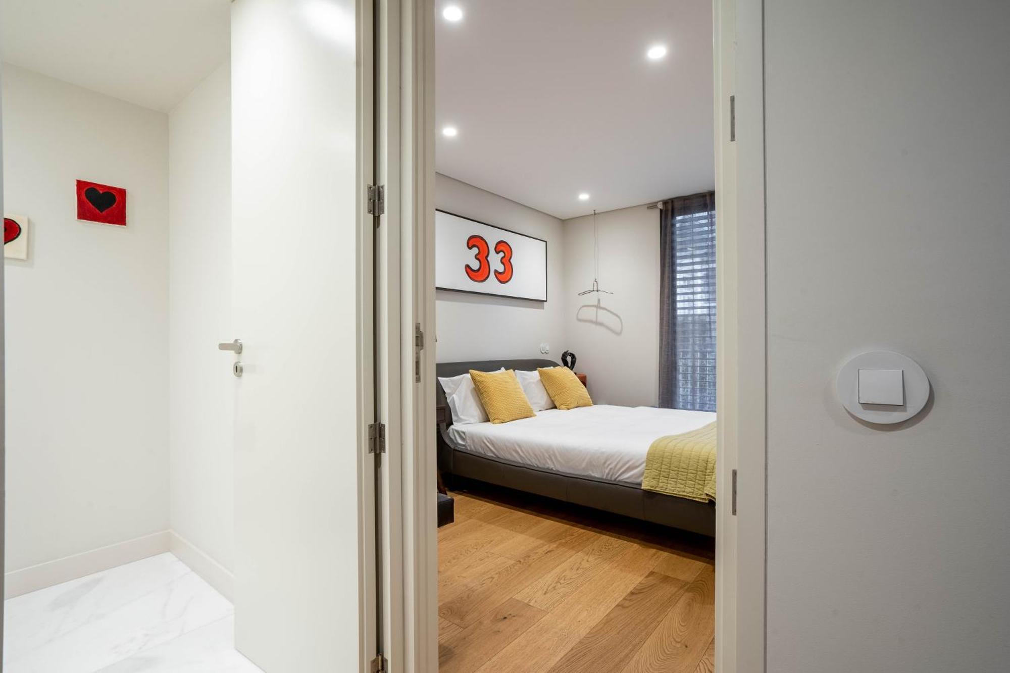 Primrose 1Br Delight W Parking By Lovelystay OOporto Extérieur photo