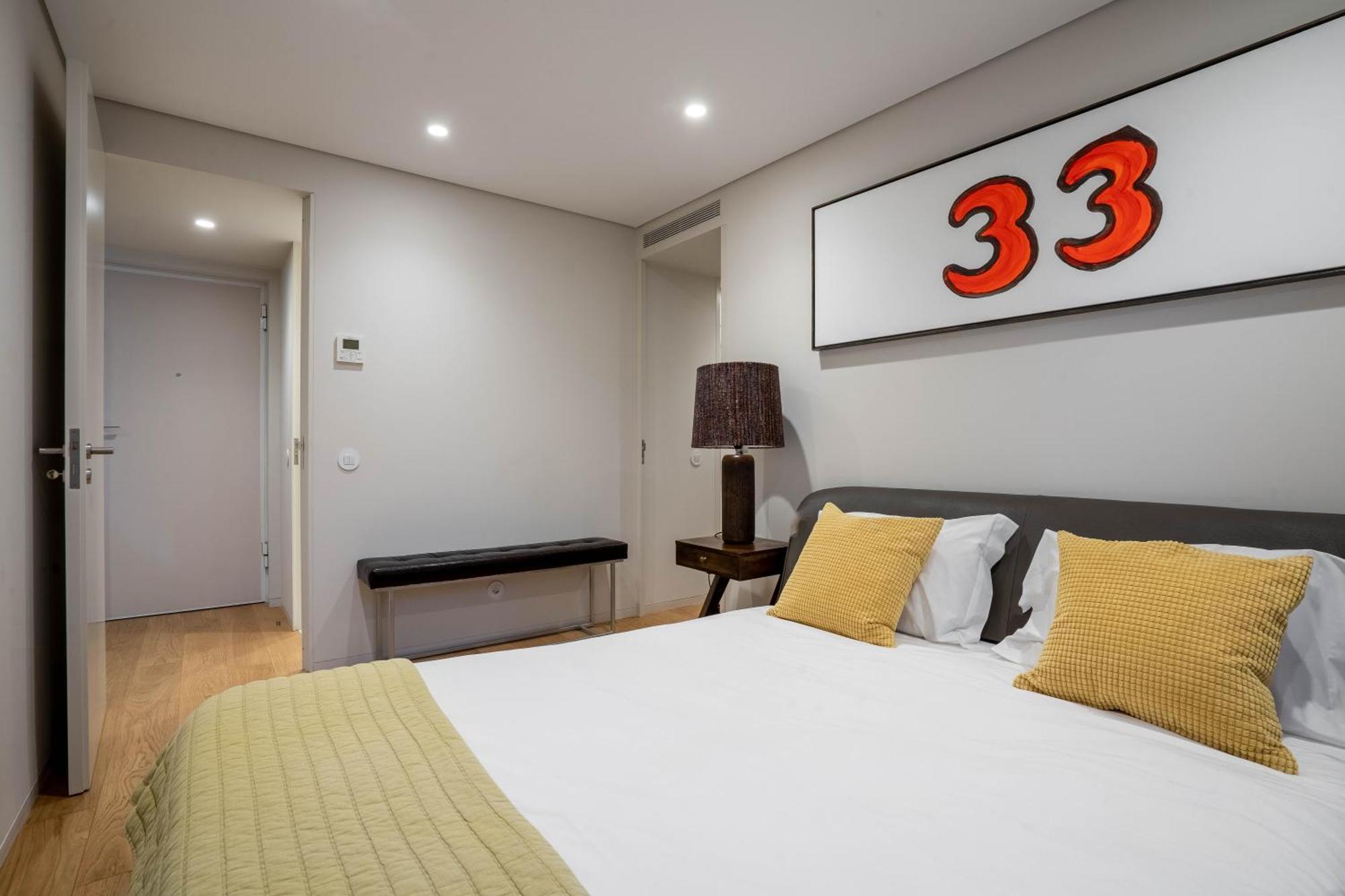 Primrose 1Br Delight W Parking By Lovelystay OOporto Extérieur photo